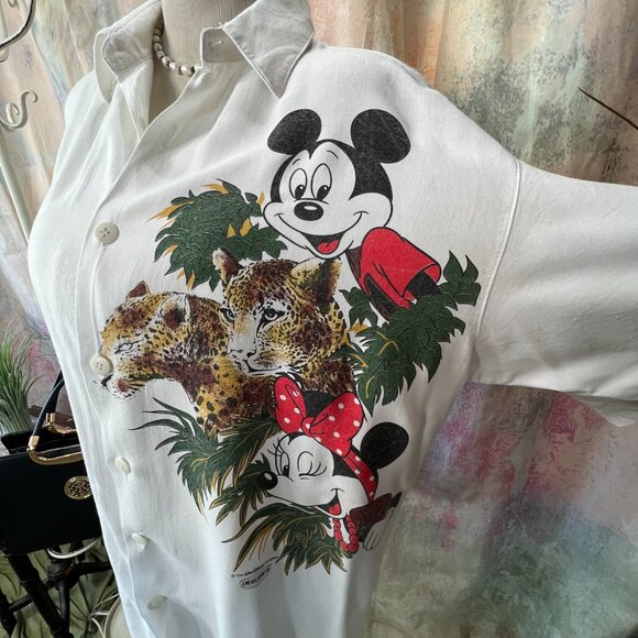 Vintageπ Disney Design Mickey Short Sleeves Cotton Blend Button Down Blouse - Picture 4 of 12